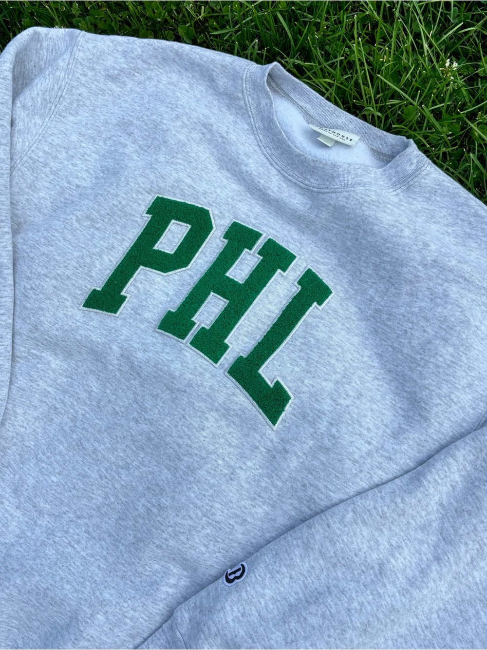 Philadelphia Gray Crewneck Sweatshirt Boathouse Green Embroidered Letter - Picture 3 of 7